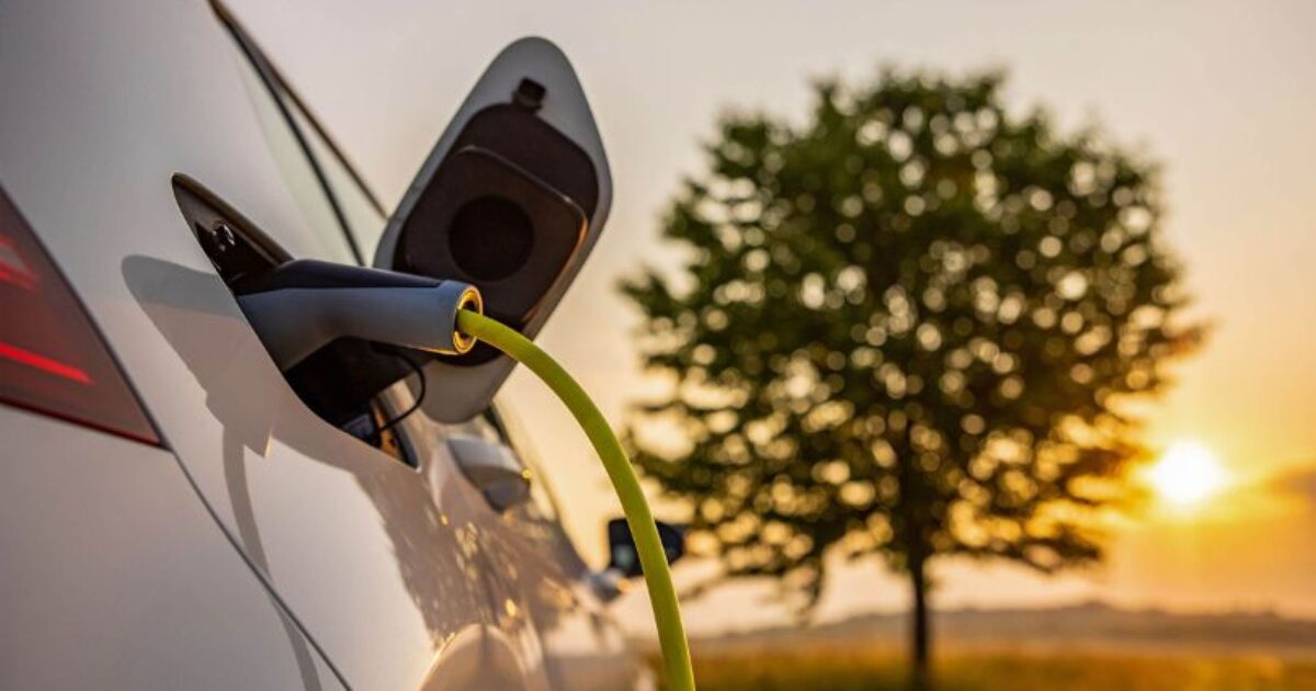 The Environmental Impact of Electric Vehicles in the USA and Canada